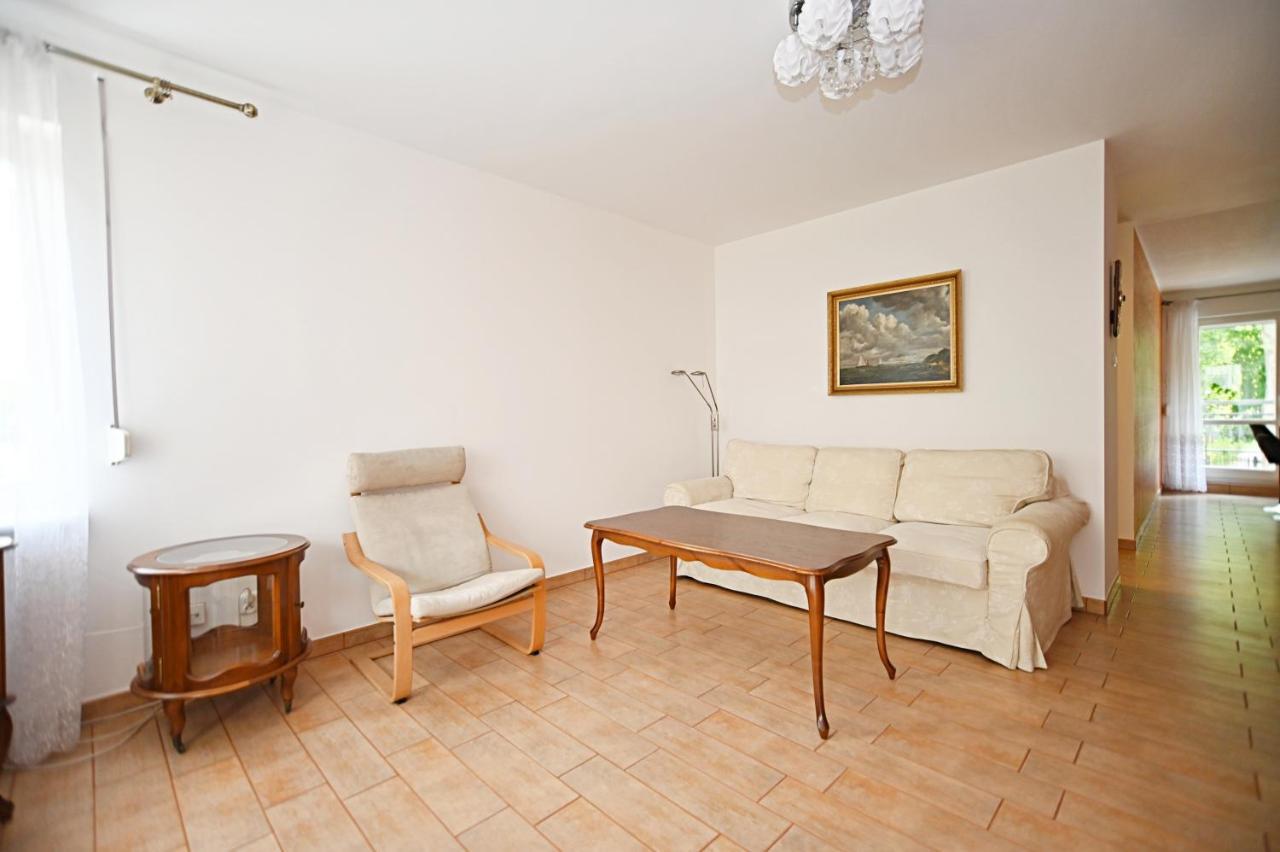 Victus Apartamenty, Mango